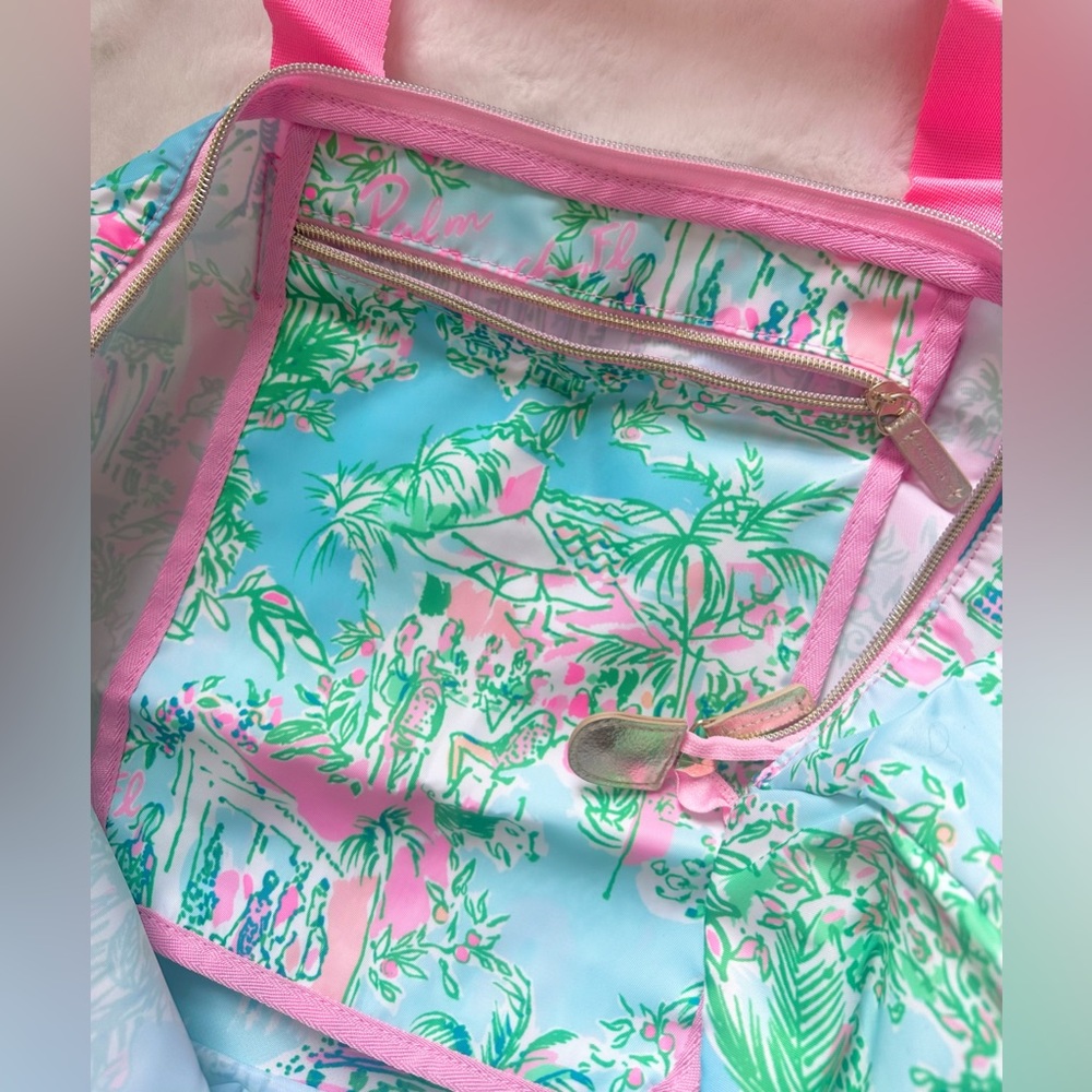 NWOT Lilly Pulitzer Getaway Packable Tote Bag - Lilly Loves Palm Beach - O/S - Picture 7 of 9